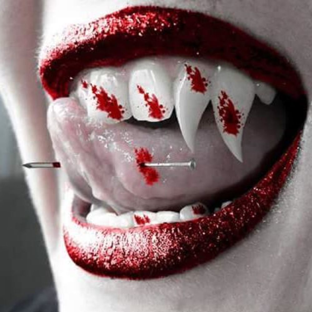 Meet your Posher, Reign